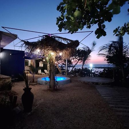 Habitacion Y Alberca Frente Al Mar Lerma 外观 照片